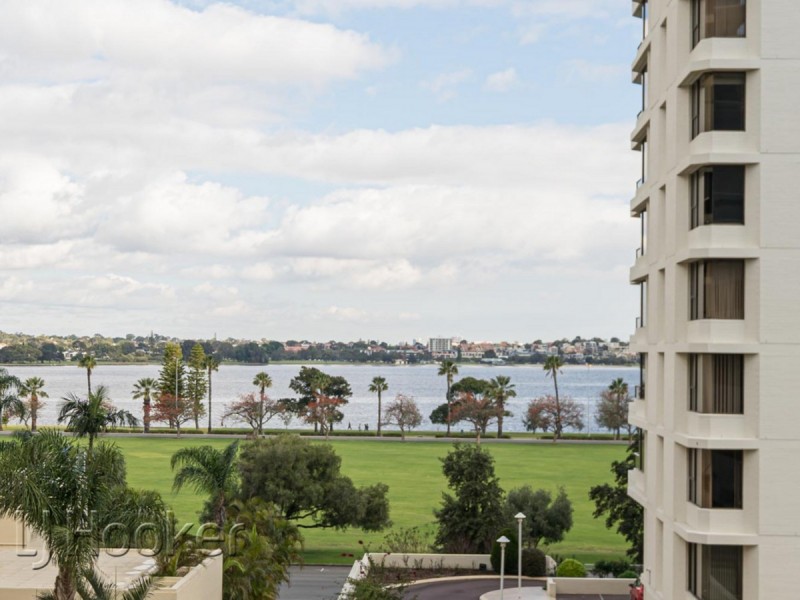 23/151 Adelaide Terrace, East Perth WA 6004