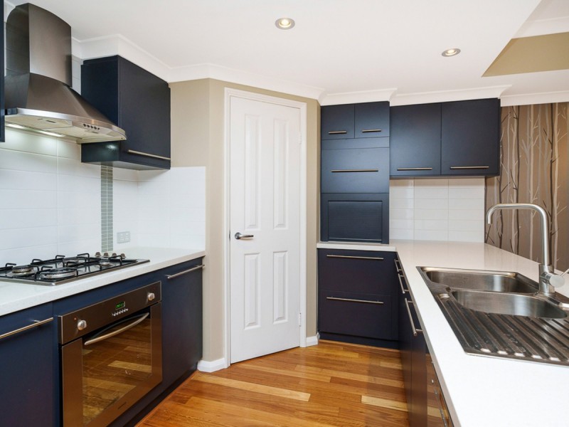 7 Plomarion Rise, Victoria Park WA 6100