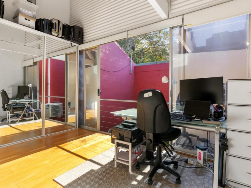 8 Little Brown Street, East Perth WA 6004