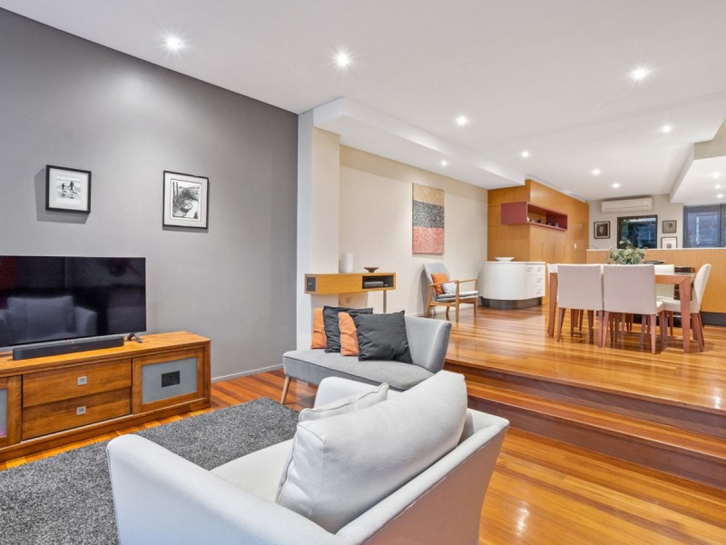 32 Henry Lawson Walk, East Perth WA 6004