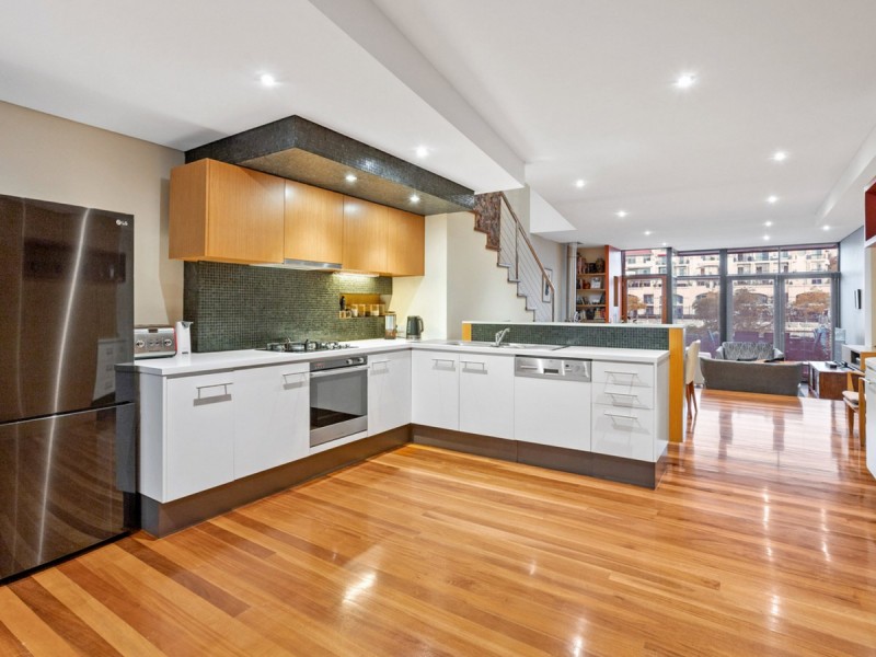 32 Henry Lawson Walk, East Perth WA 6004