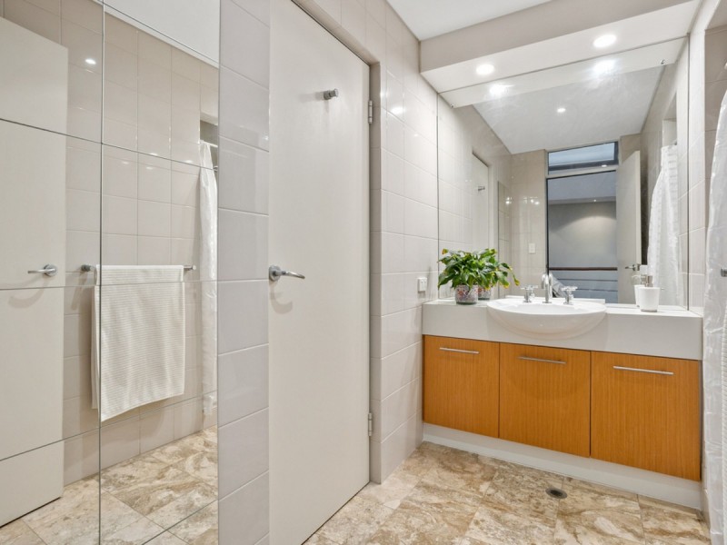 32 Henry Lawson Walk, East Perth WA 6004