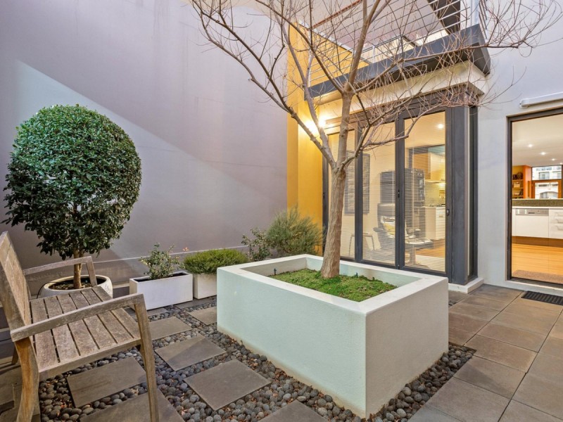 32 Henry Lawson Walk, East Perth WA 6004