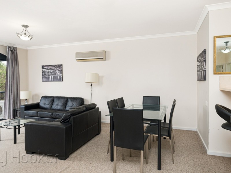 34/11 Regal Place, East Perth WA 6004
