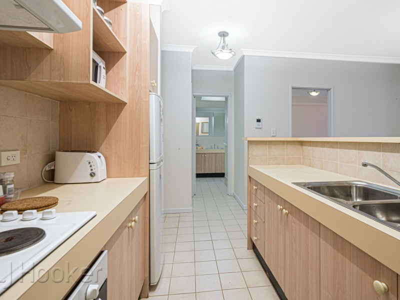 34/11 Regal Place, East Perth WA 6004