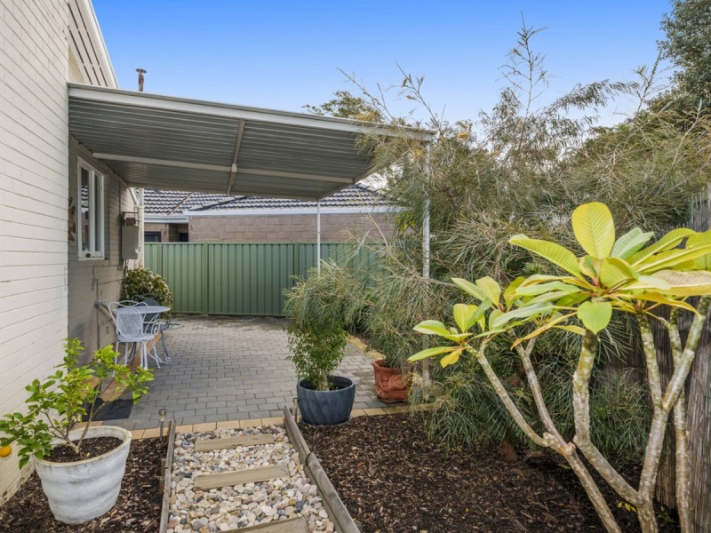 15 Wade Street, Embleton WA 6062