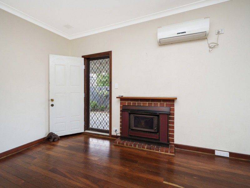 15 Wade Street, Embleton WA 6062