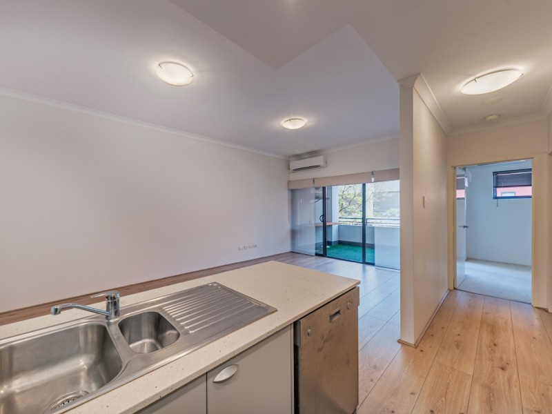 3/2 Pisconeri Street, Perth WA 6000