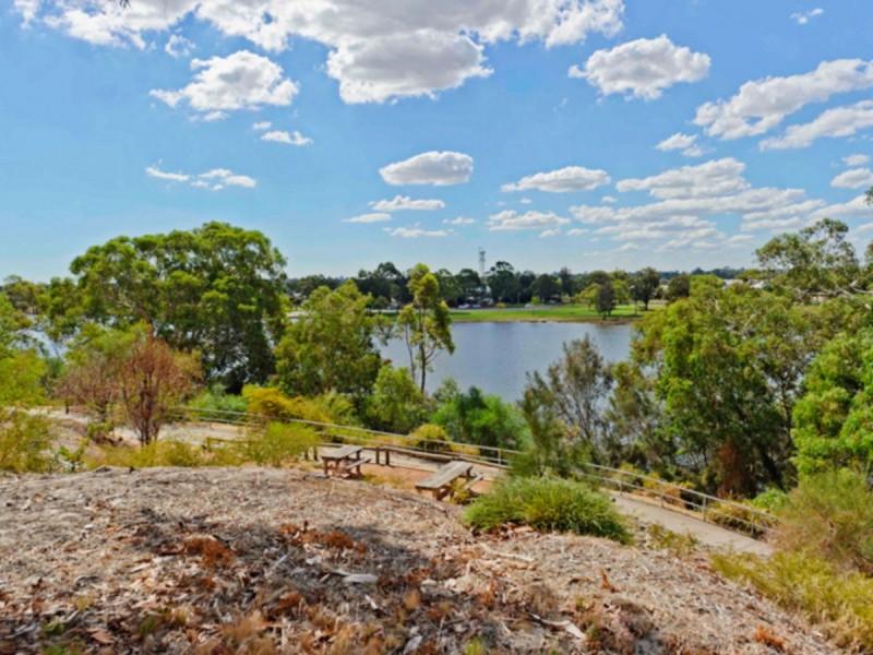 39/1 Hallam Way, Rivervale WA 6103