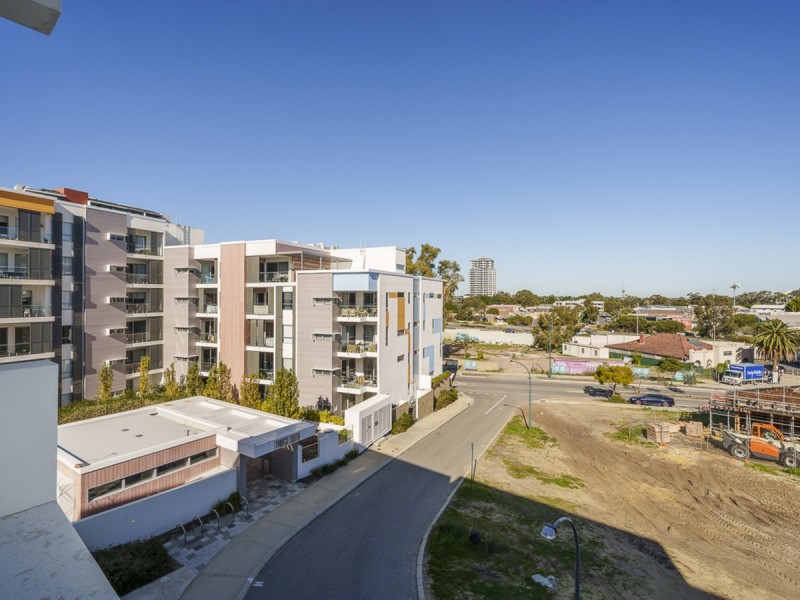 43/10 Hawksburn Road, Rivervale WA 6103