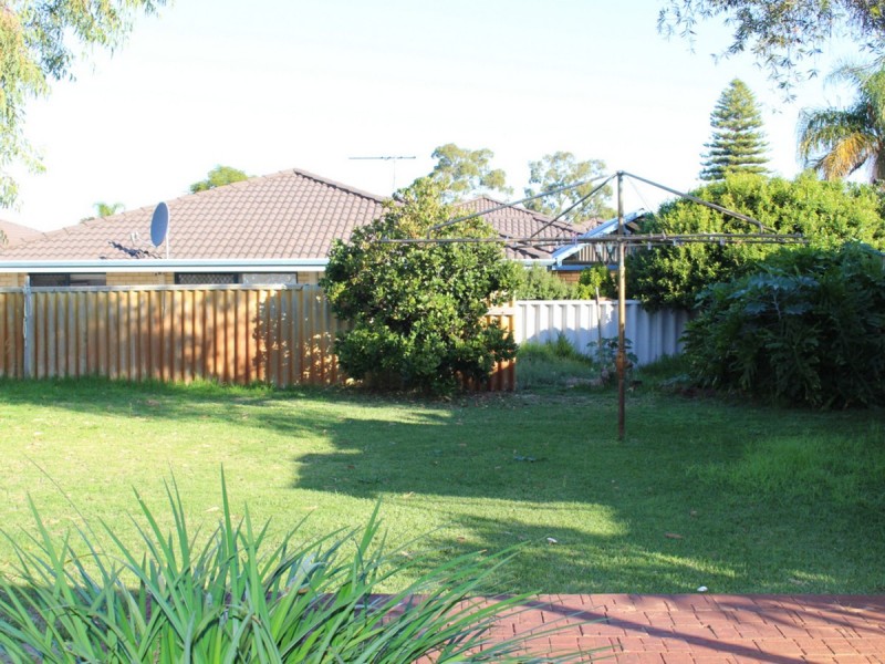 24 Manning Road, Cannington WA 6107