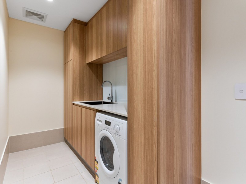 802/9 Tully Road, East Perth WA 6004