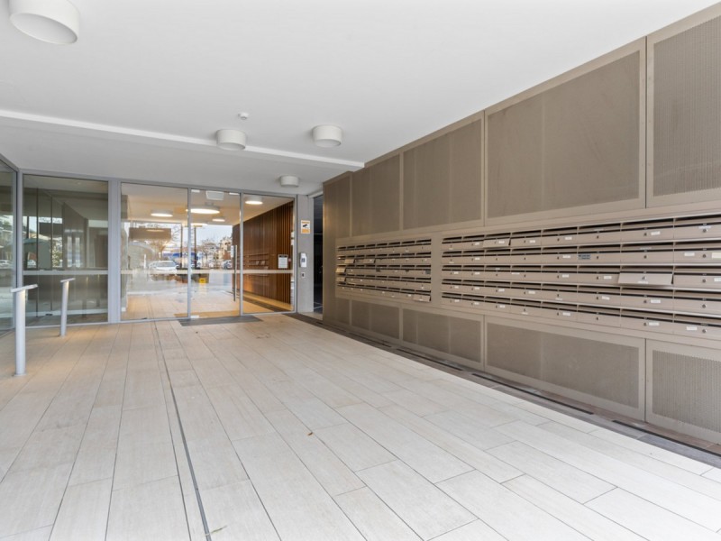 802/9 Tully Road, East Perth WA 6004