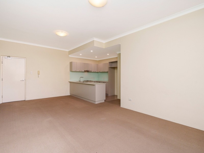 6/2 Pisconeri Street, Perth WA 6000