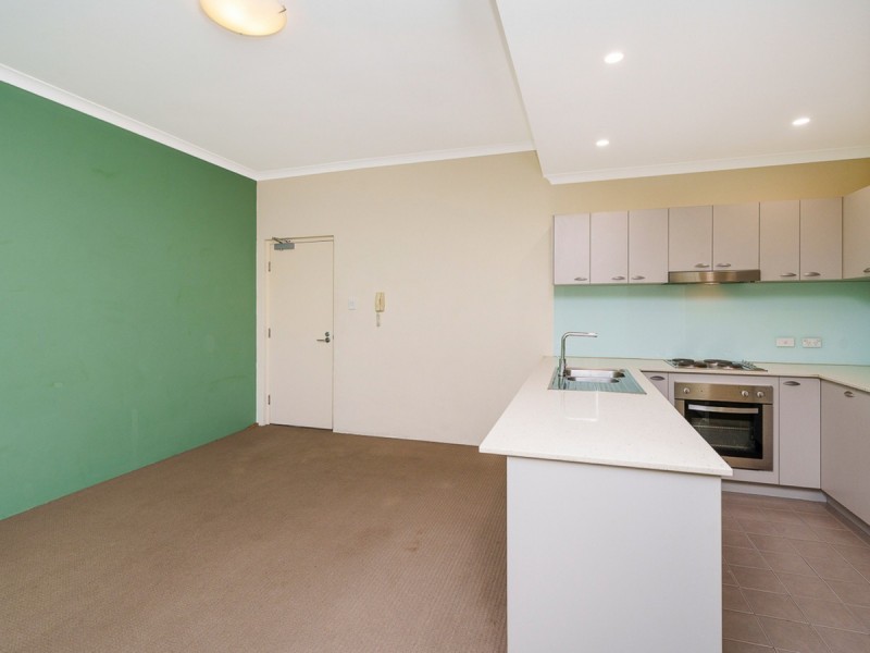 6/2 Pisconeri Street, Perth WA 6000