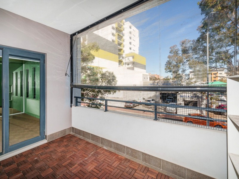 6/2 Pisconeri Street, Perth WA 6000