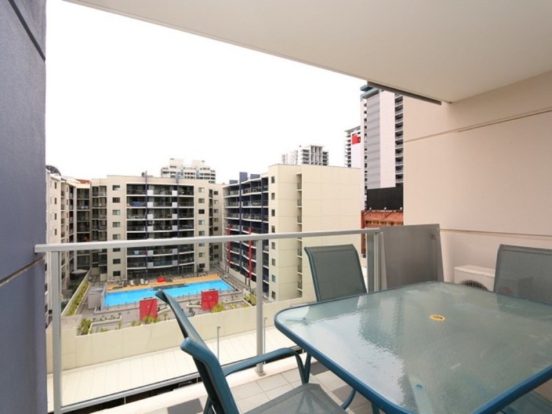 37/175 Hay Street, East Perth WA 6004