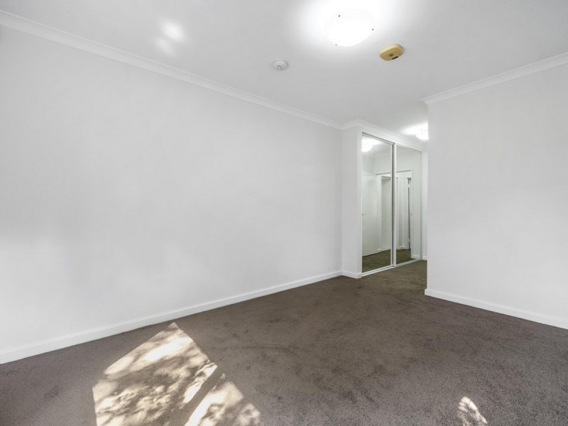 4/24 Constitution Street, East Perth WA 6004
