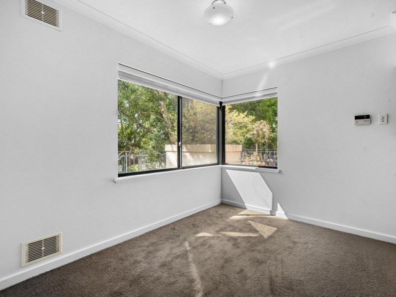 4/24 Constitution Street, East Perth WA 6004