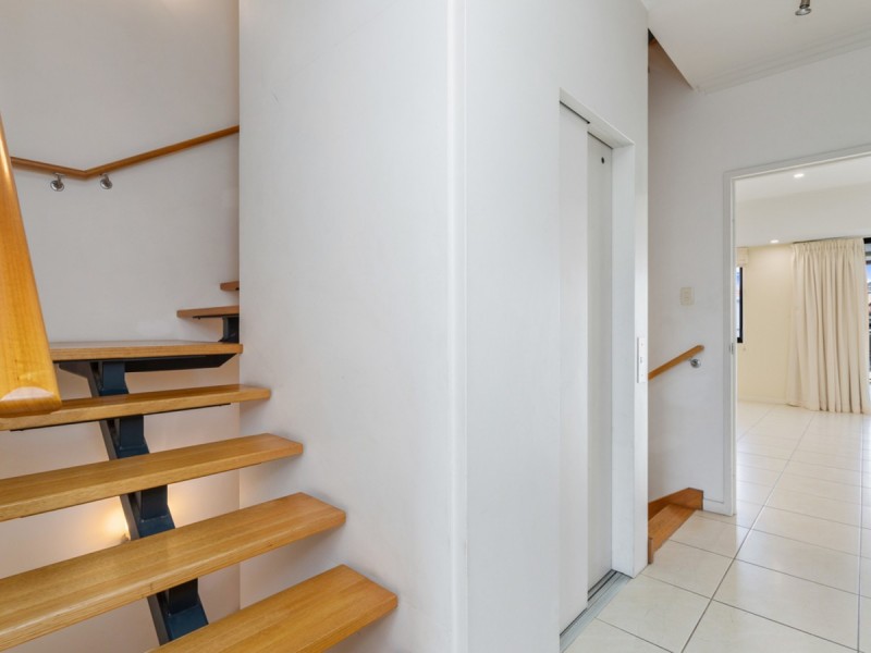 7 Vanguard Terrace, East Perth WA 6004