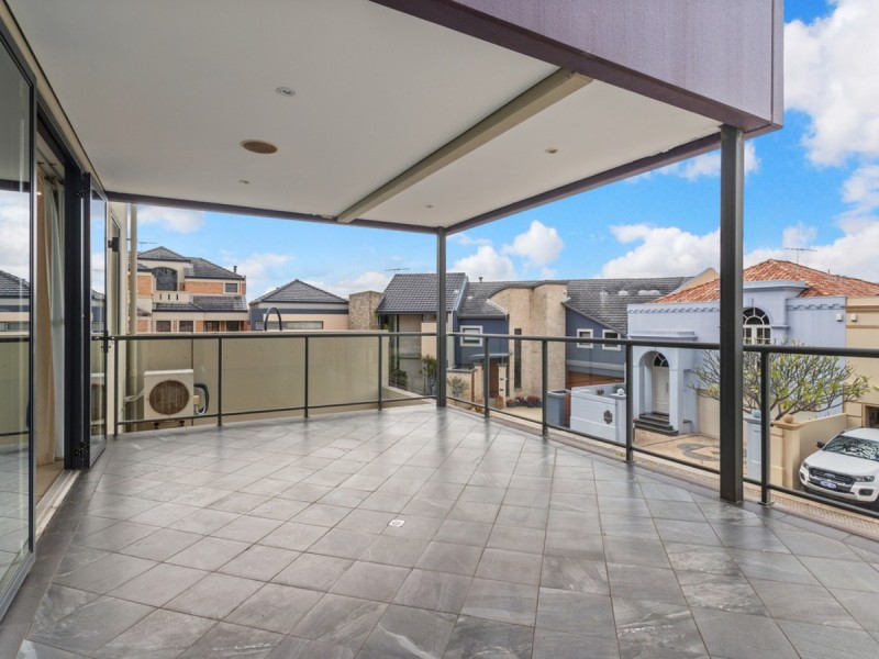 7 Vanguard Terrace, East Perth WA 6004