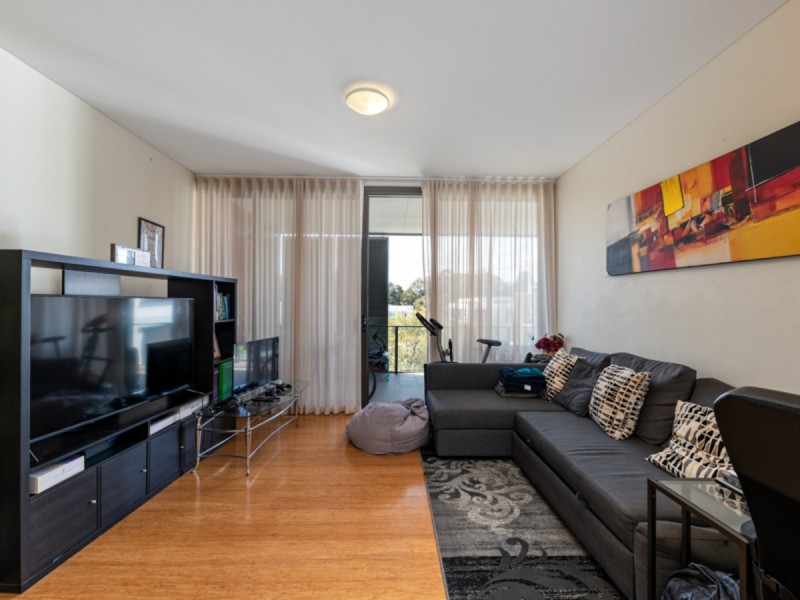 64/2 Burvill Drive, Floreat WA 6014