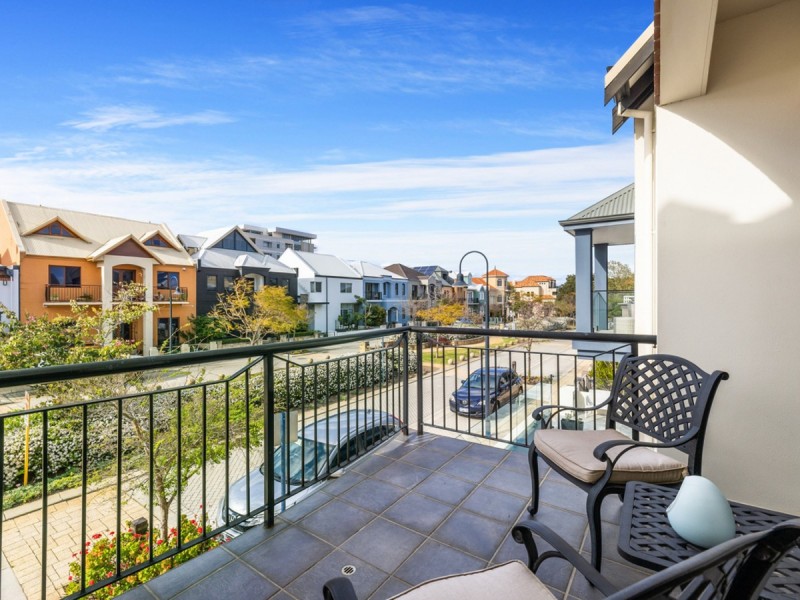 17 Old Belvidere Promenade, East Perth WA 6004