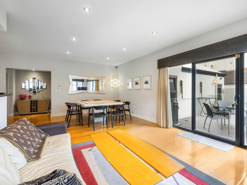 17 Old Belvidere Promenade, East Perth WA 6004