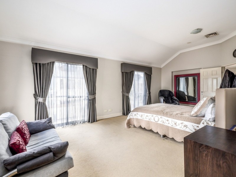 17 Old Belvidere Promenade, East Perth WA 6004