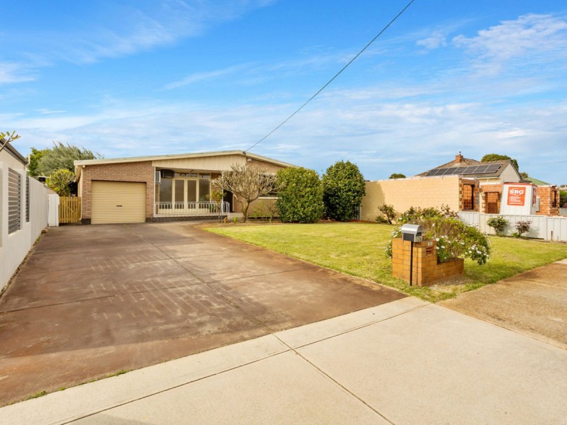 136 Walter Road East, Bassendean WA 6054