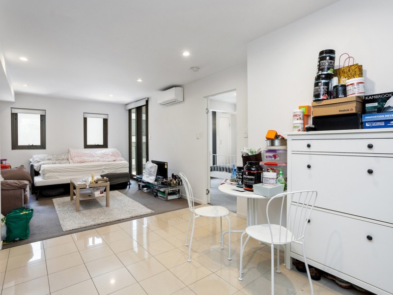 70/208 Adelaide Terrace, East Perth WA 6004