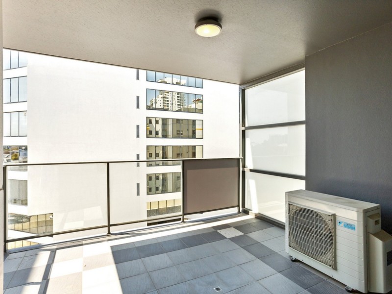 70/208 Adelaide Terrace, East Perth WA 6004