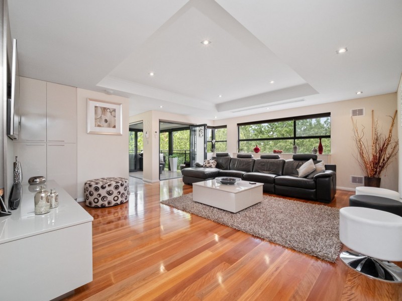 27/82 Royal Street, East Perth WA 6004