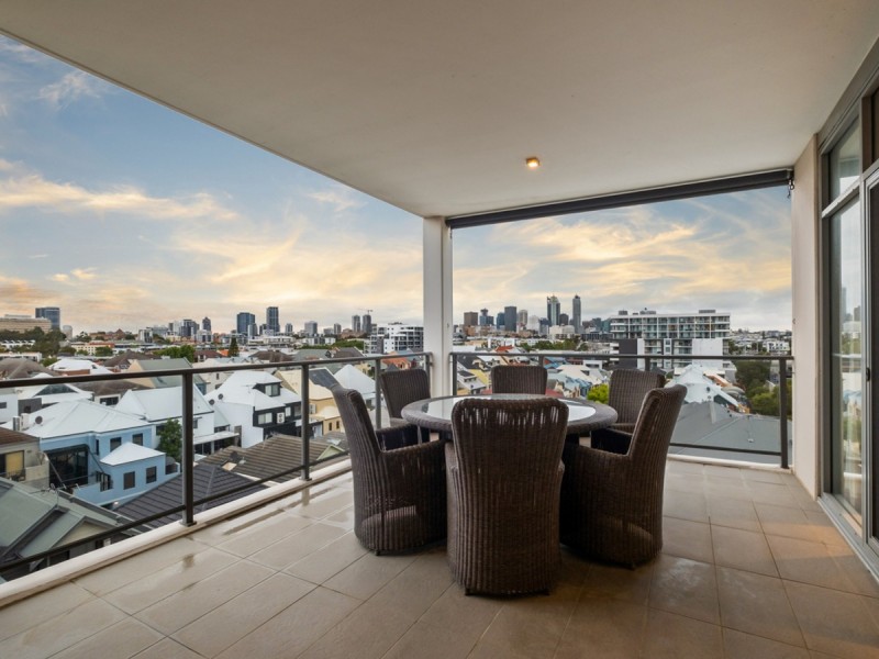 11/47 Tully Road, East Perth WA 6004