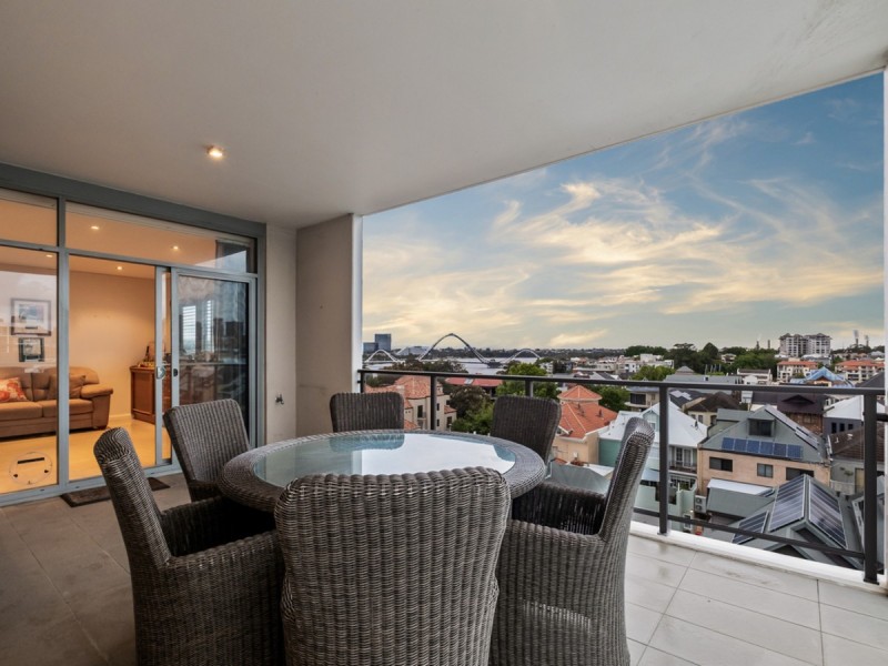 11/47 Tully Road, East Perth WA 6004