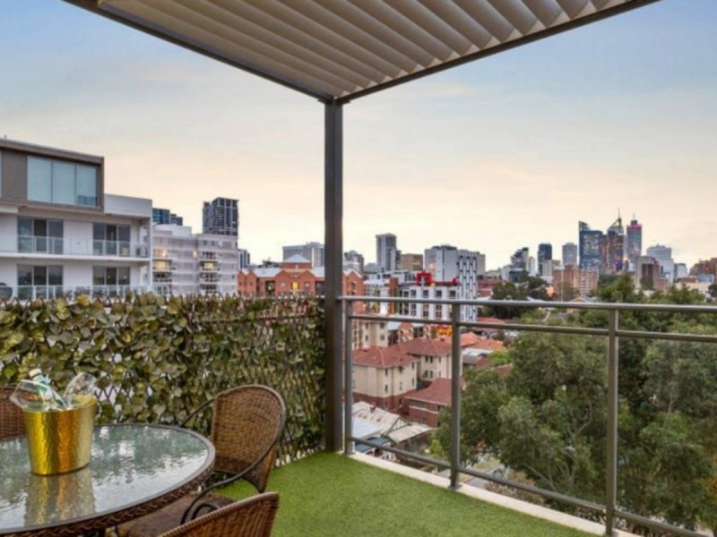 73/18 Wellington Street, East Perth WA 6004