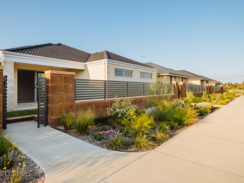 15 Bindarri Grove, Wandi WA 6167