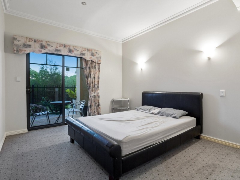 28 Jewell Lane, East Perth WA 6004