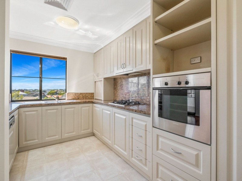 14/25 Haig Park Circle, East Perth WA 6004