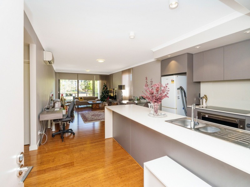 13/1 Stadium Drive, Floreat WA 6014