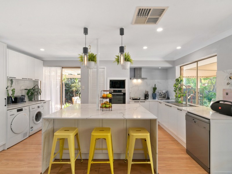 14 Pyrmont Place, Greenmount WA 6056