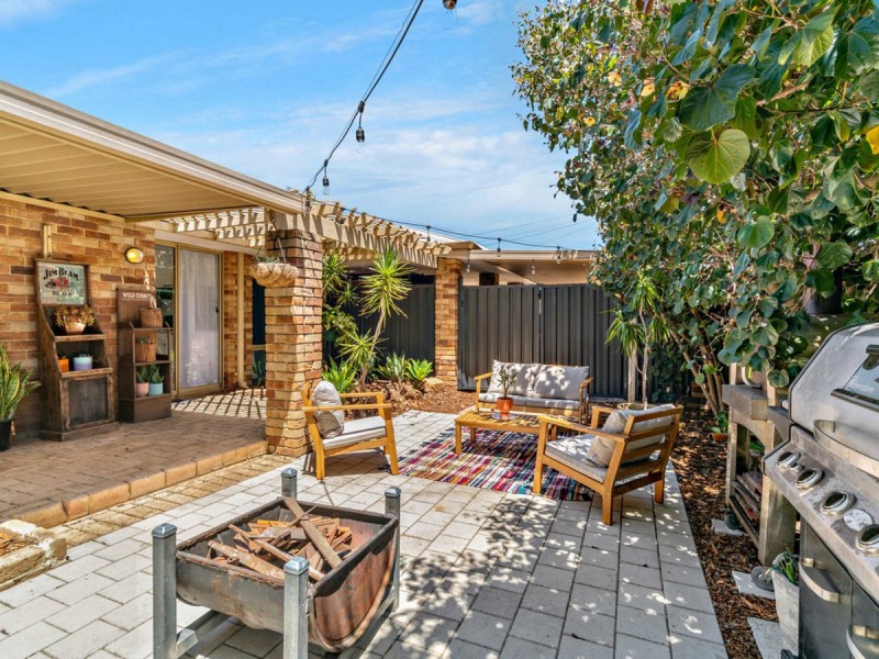 14 Pyrmont Place, Greenmount WA 6056