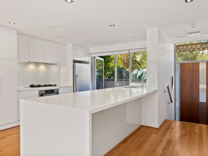 41 Tully Road, East Perth WA 6004