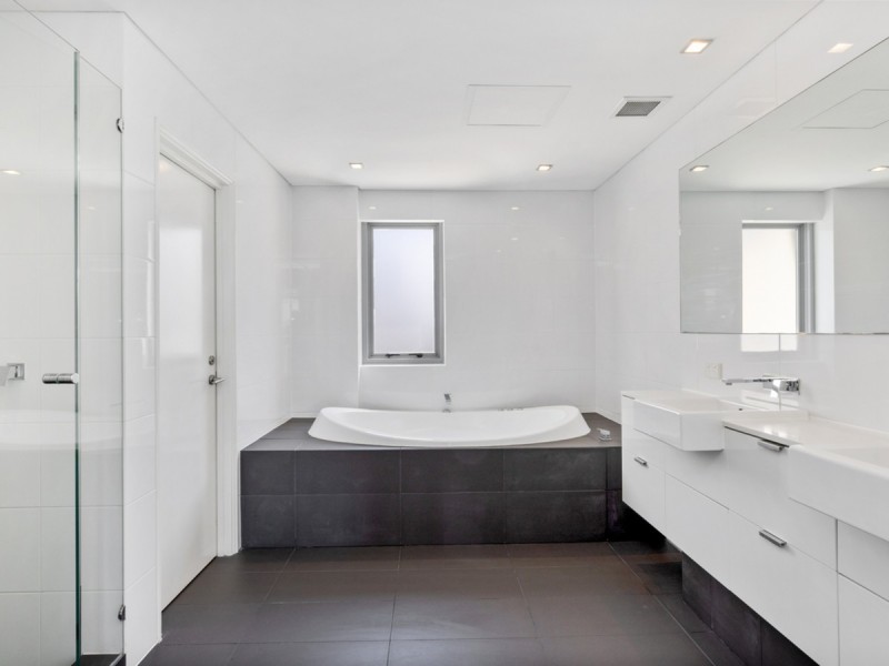 41 Tully Road, East Perth WA 6004