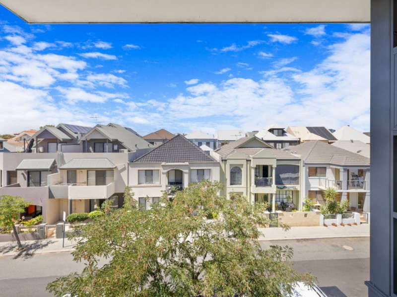 41 Tully Road, East Perth WA 6004