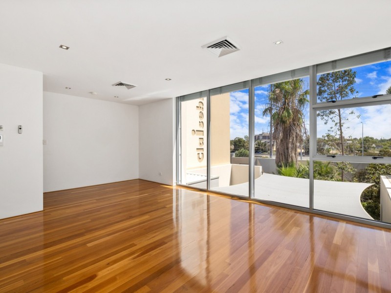 41 Tully Road, East Perth WA 6004
