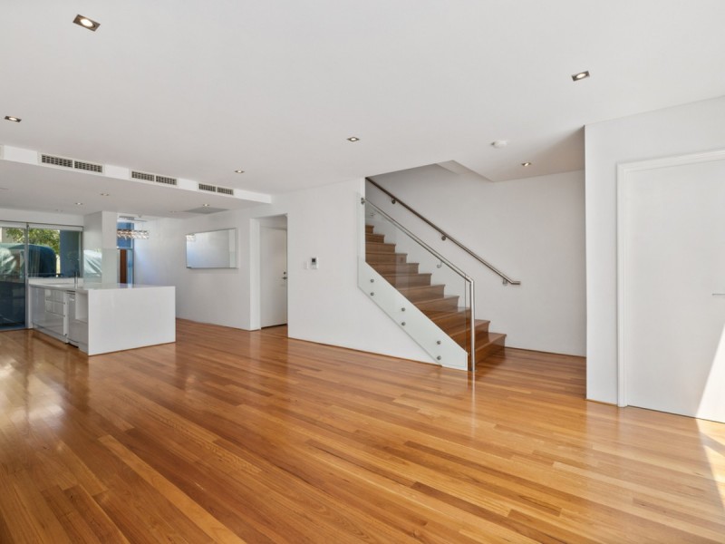 41 Tully Road, East Perth WA 6004
