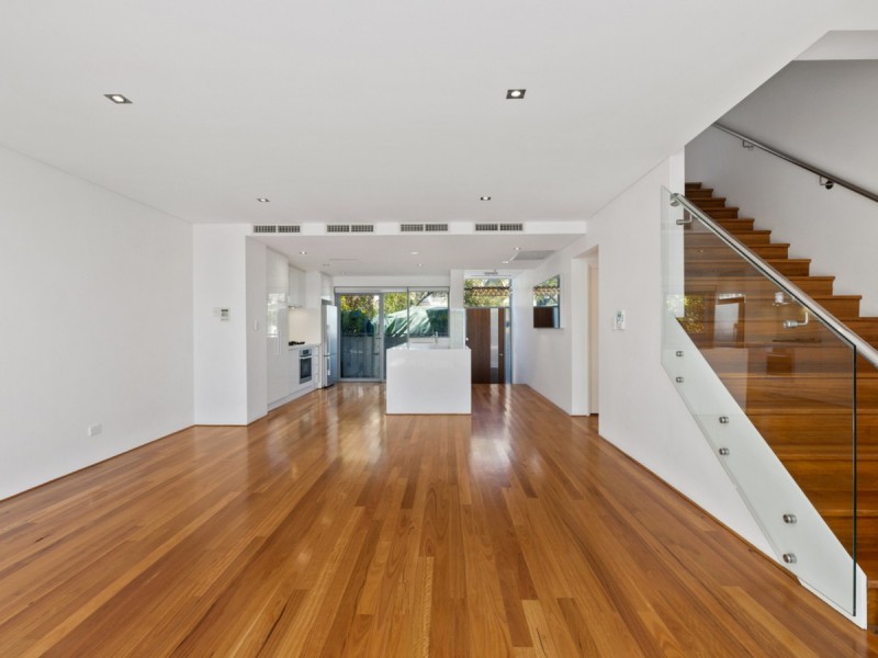 41 Tully Road, East Perth WA 6004