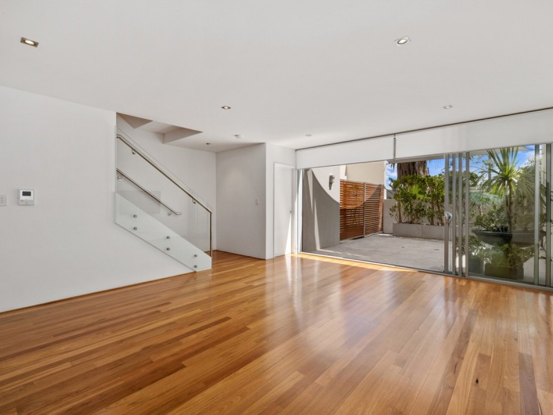 41 Tully Road, East Perth WA 6004