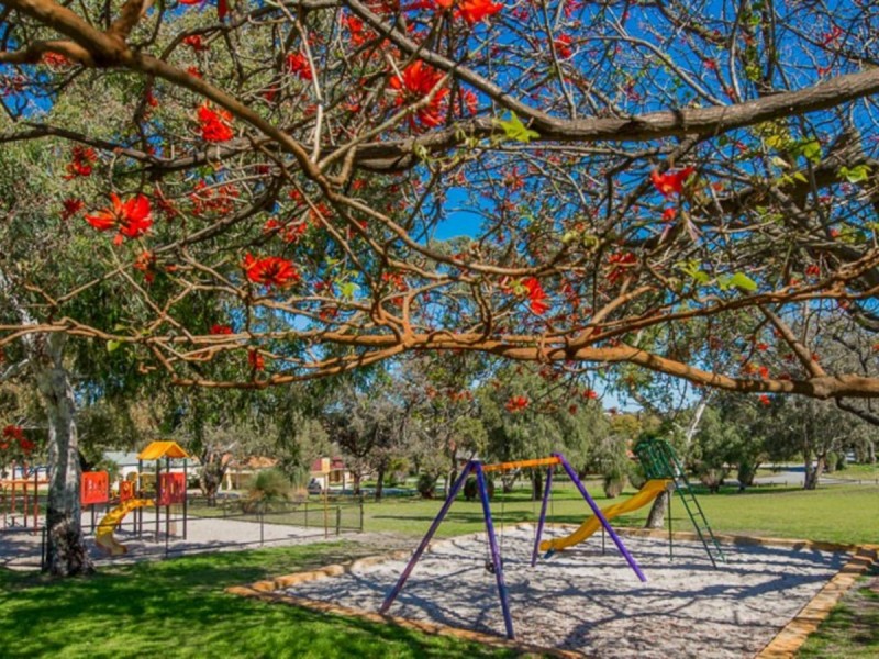 1A Schacht Court, Myaree WA 6154